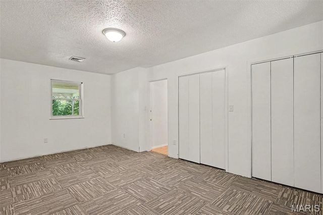 5072 Oak Tree Lane, House Springs, MO 63051