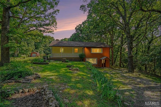 5072 Oak Tree Lane, House Springs, MO 63051