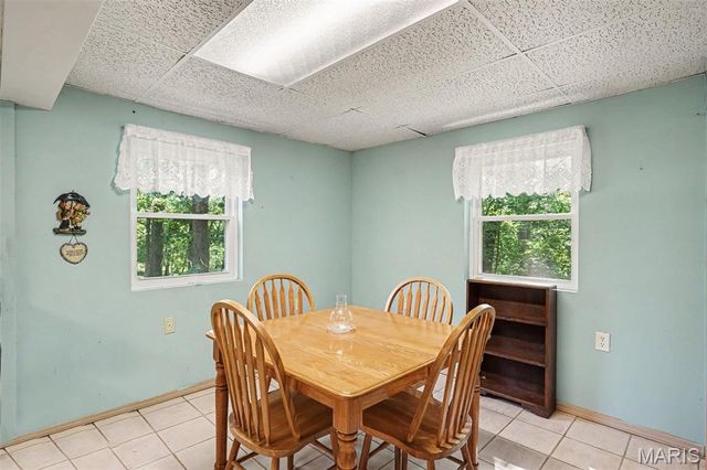 5072 Oak Tree Lane, House Springs, MO 63051