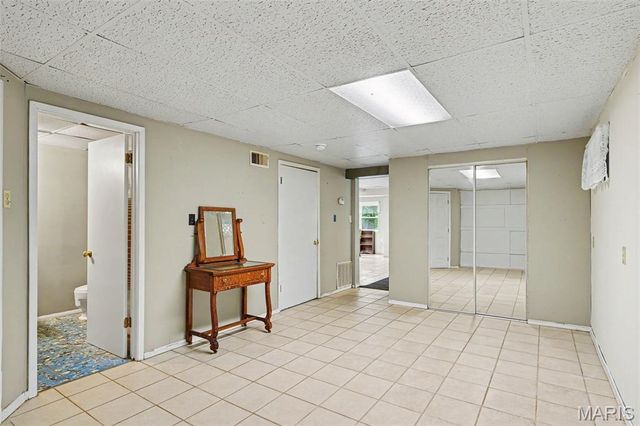 5072 Oak Tree Lane, House Springs, MO 63051