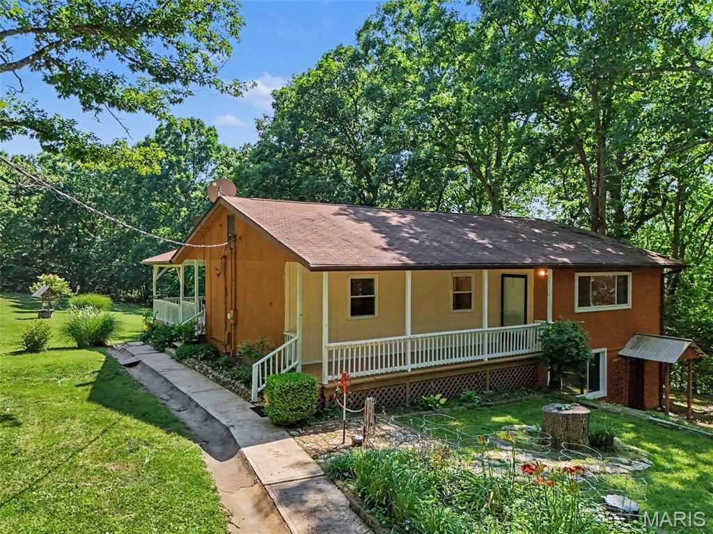 5072 Oak Tree Lane, House Springs, MO 63051