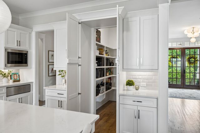 1866 Charity Dr, Brentwood, TN 37027