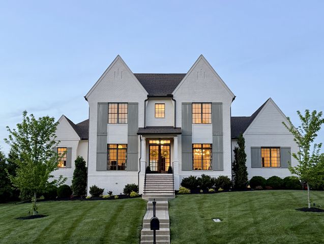 1866 Charity Dr, Brentwood, TN 37027
