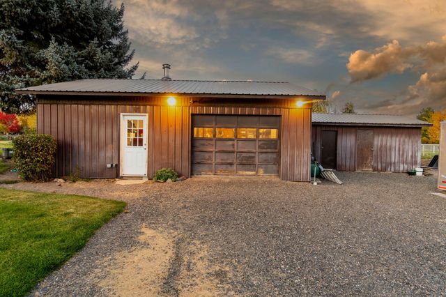 2522 NE Sunset View Lane, Prineville, OR 97754