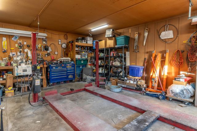 2522 NE Sunset View Lane, Prineville, OR 97754