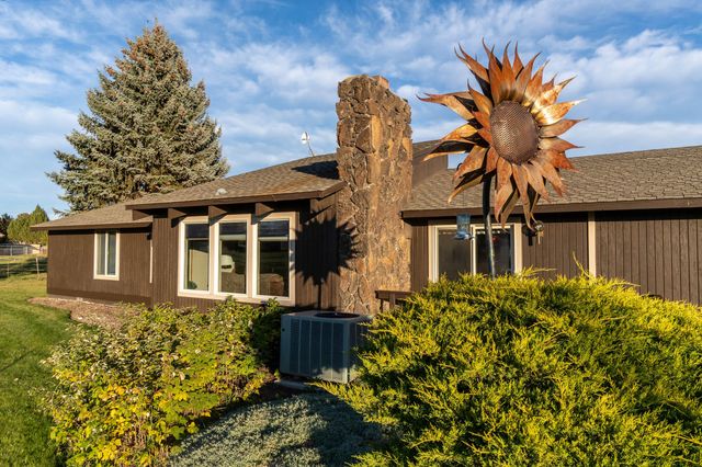 2522 NE Sunset View Lane, Prineville, OR 97754
