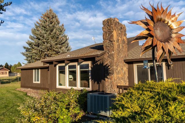 2522 NE Sunset View Lane, Prineville, OR 97754