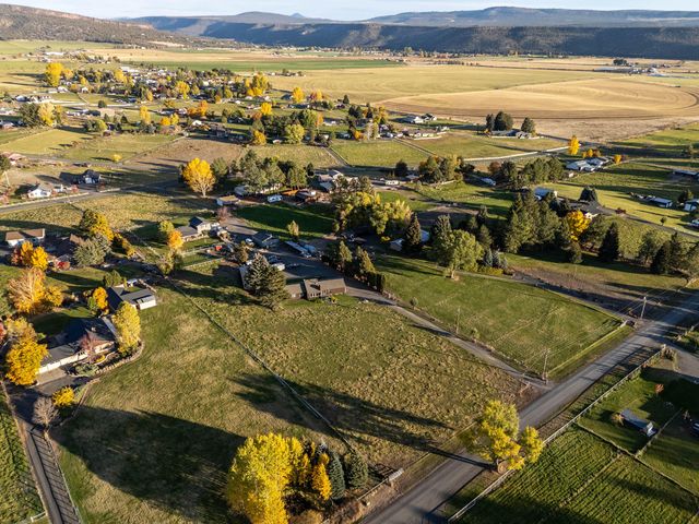 2522 NE Sunset View Lane, Prineville, OR 97754