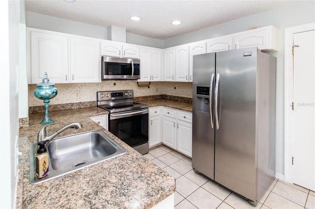 11515 SCOTCH PINE DRIVE, New Port Richey, FL 34654