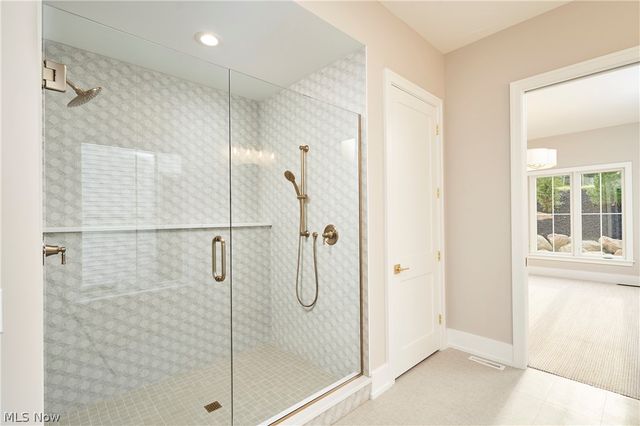 526 Sawgrass Drive, Fairlawn, OH 44333