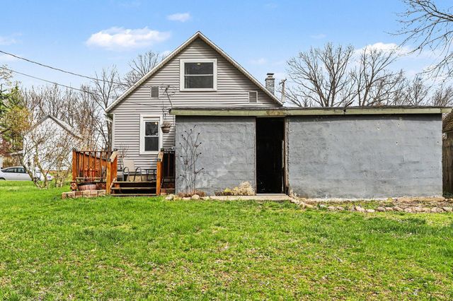 811 9th Street, Three Rivers City, MI 49093