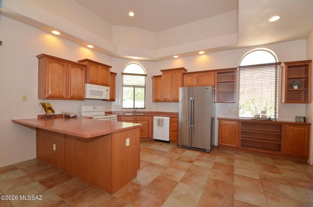 5784 W Treasure Point Place, Tucson, AZ 85713