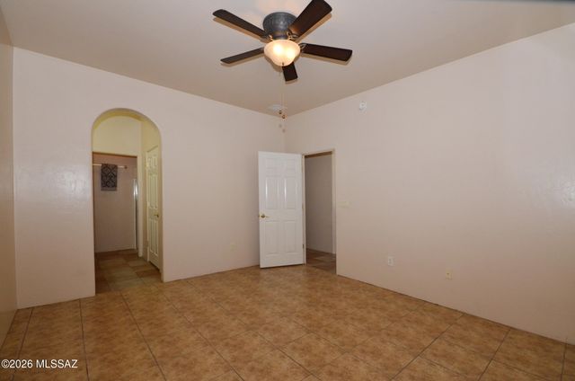 5784 W Treasure Point Place, Tucson, AZ 85713