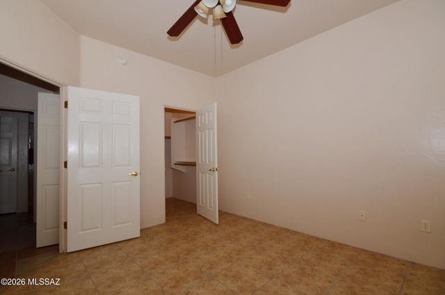 5784 W Treasure Point Place, Tucson, AZ 85713