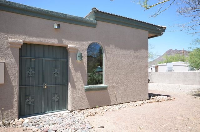 5784 W Treasure Point Place, Tucson, AZ 85713