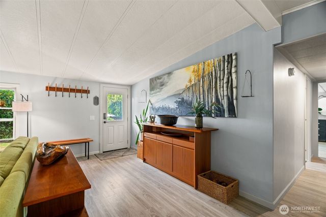 7719 223rd Street SW, Edmonds, WA 98026