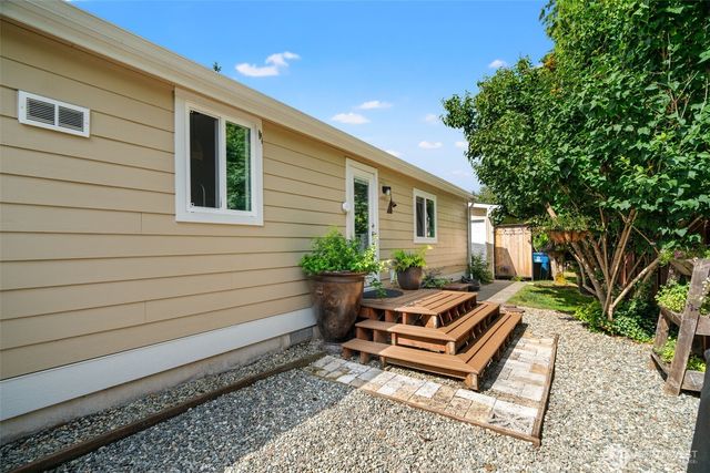 7719 223rd Street SW, Edmonds, WA 98026