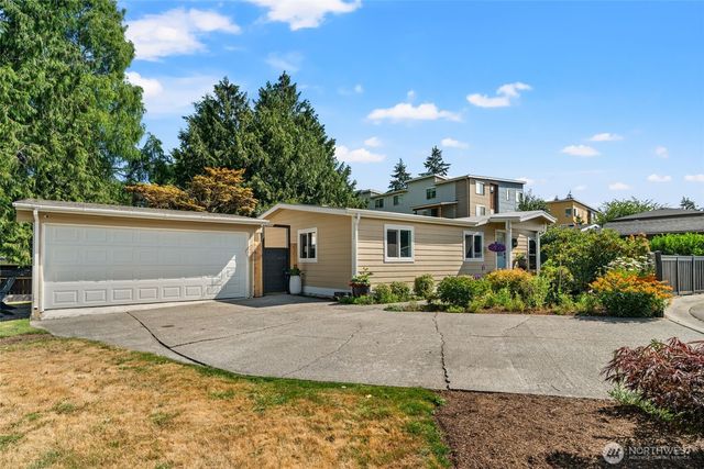 7719 223rd Street SW, Edmonds, WA 98026