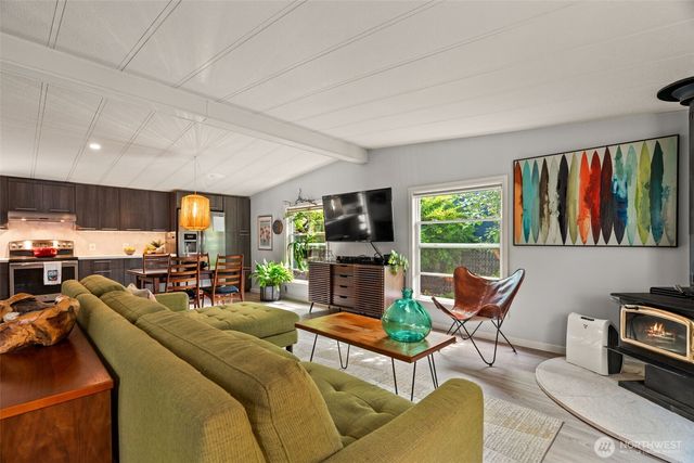 7719 223rd Street SW, Edmonds, WA 98026