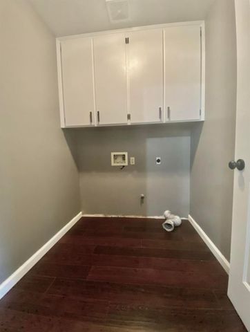 4800 W Crowley Court, Visalia, CA 93291