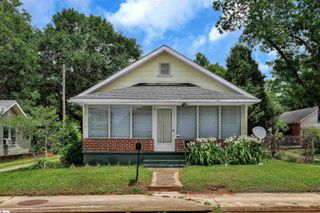 712 W Main Street, Easley, SC 29640