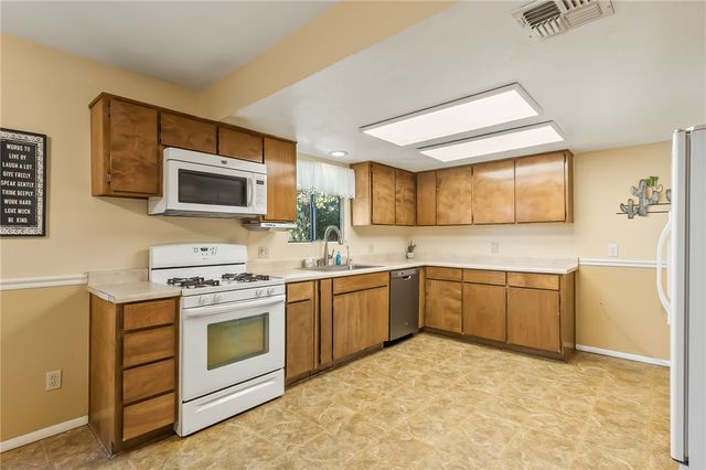 1551 Emerald Road, Bullhead City, AZ 86442