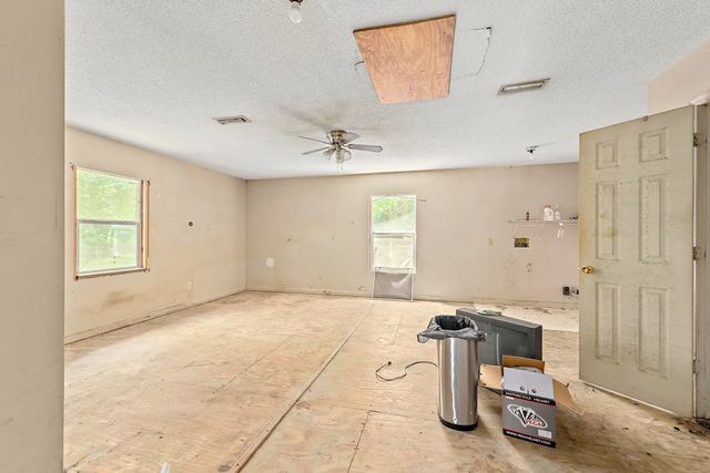 1210 Bruce St, Dothan, AL 36301