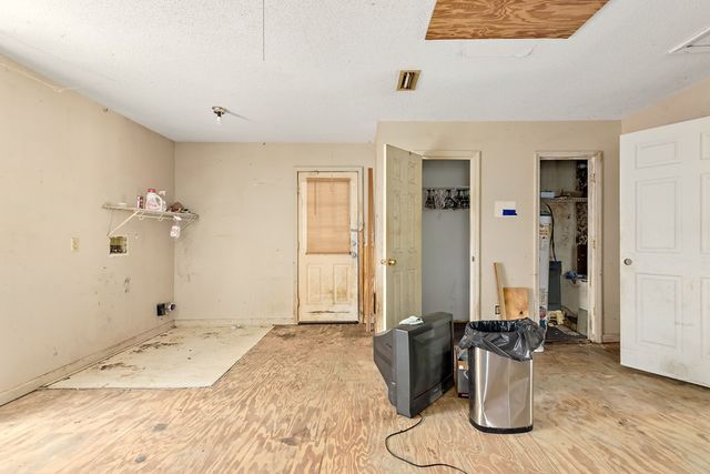 1210 Bruce St, Dothan, AL 36301