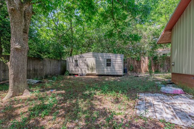 1210 Bruce St, Dothan, AL 36301