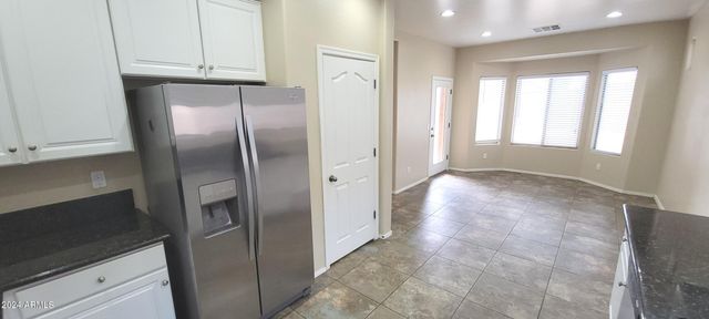 11537 E SEBRING Avenue, Mesa, AZ 85212