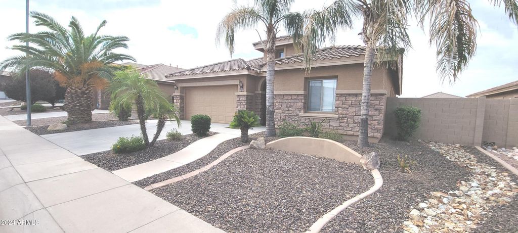 11537 E SEBRING Avenue, Mesa, AZ 85212