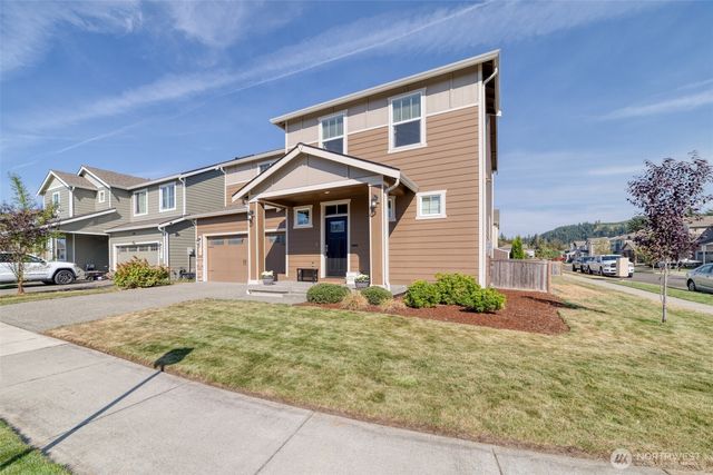 615 Mount Peak Street N, Enumclaw, WA 98022