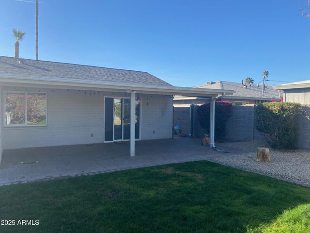 816 E SELDON Lane, Phoenix, AZ 85020