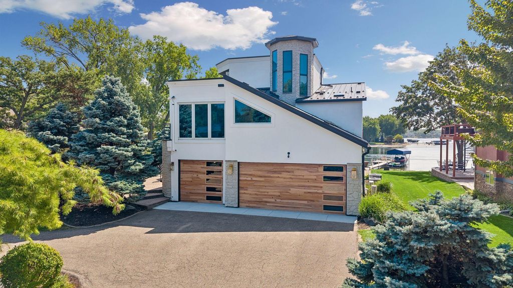 14085 Greenway Avenue NE, Prior Lake, MN 55372 — exterior