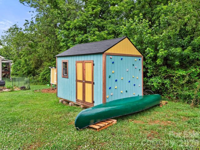 108 Split Rail Drive Extension, Asheville, NC 28806