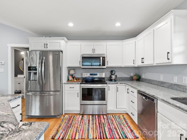 108 Split Rail Drive Extension, Asheville, NC 28806