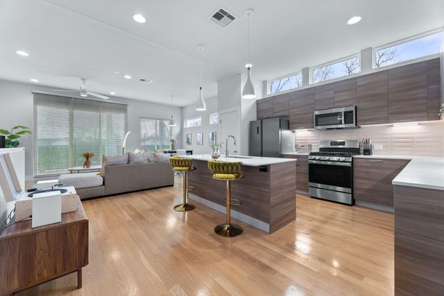 4618 Nichols Street A, Houston, TX 77020