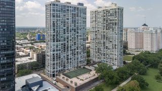 5445 N Sheridan Road 712, Chicago, IL 60640