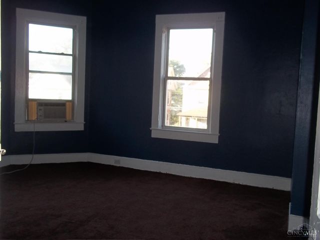 1839 Hewitt Avenue, Cincinnati, OH 45207