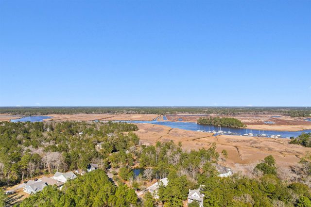 121 Pineberry Dr., Georgetown, SC 29440