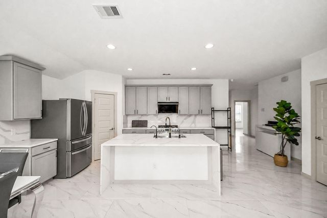 7454 Rivercane Shore Lane, Richmond, TX 77407