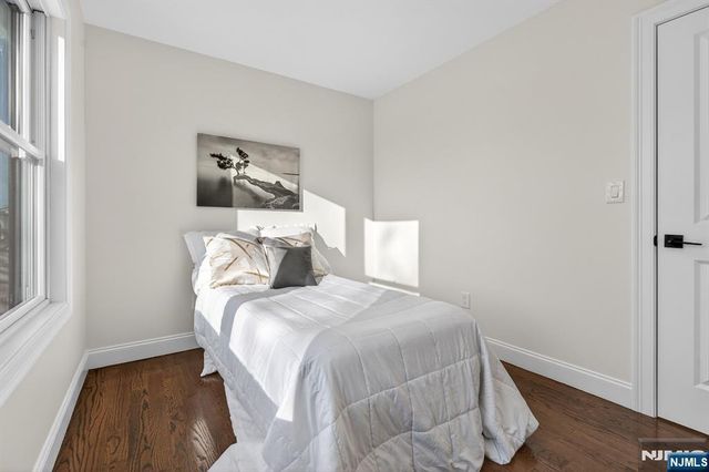 6-10 River Road, Fair Lawn, NJ 07410