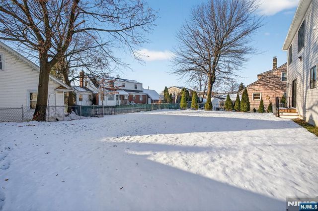 6-10 River Road, Fair Lawn, NJ 07410