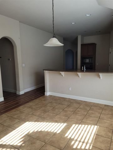 201 Caraway DR, Kyle, TX 78640