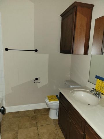 201 Caraway DR, Kyle, TX 78640