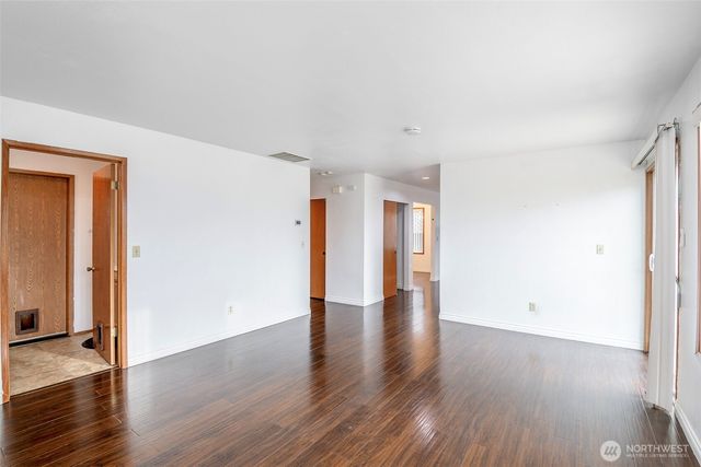 1211 SW 346th Street, Federal Way, WA 98023