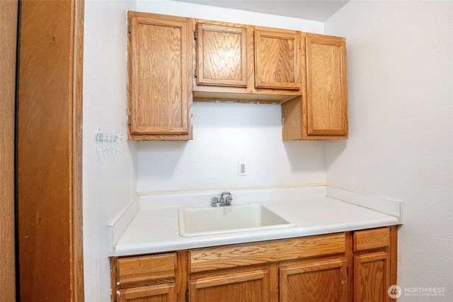 1211 SW 346th Street, Federal Way, WA 98023