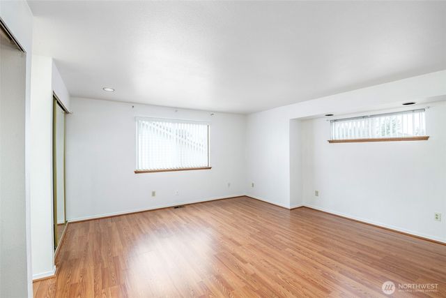 1211 SW 346th Street, Federal Way, WA 98023