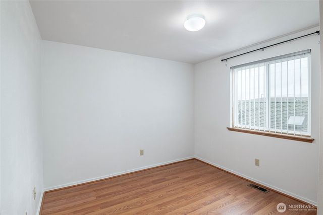 1211 SW 346th Street, Federal Way, WA 98023