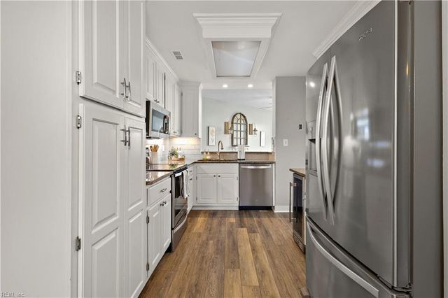 1003 High Dunes Quay Apt 206, Hampton, VA 23664